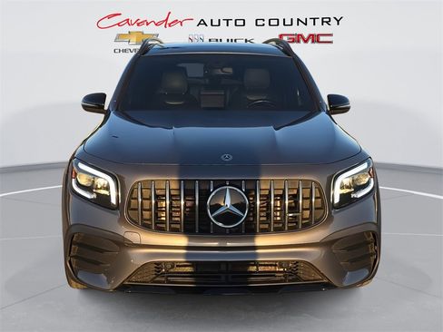 Used 2021 Mercedes-Benz GLB 35 AMG 4MATIC image 2