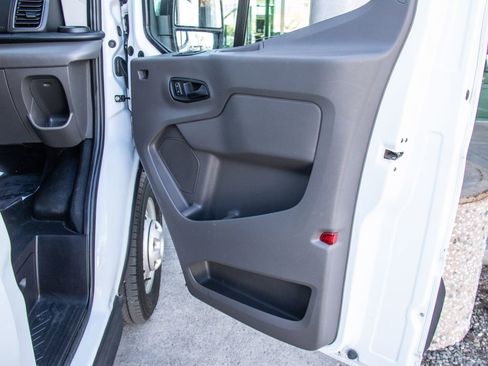 Used 2024 Ford Transit 250 Base image 19