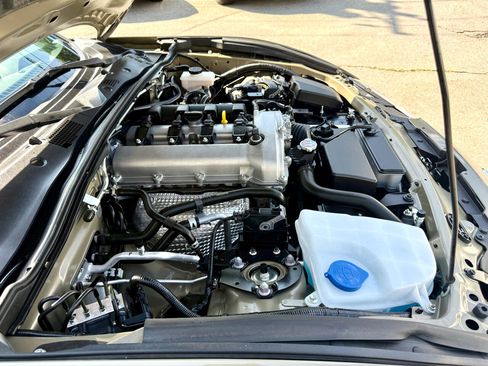 Used 2023 MAZDA MX-5 Miata Club image 31