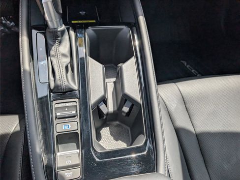 Used 2024 Honda Accord Touring image 24