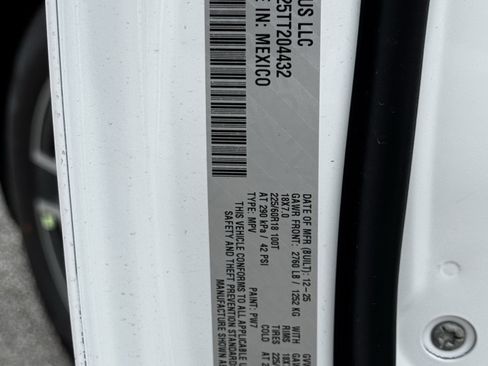 New 2026 Jeep Cherokee Limited image 22