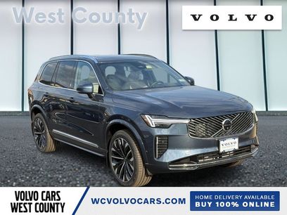 New 2026 Volvo XC90 T8 Plus