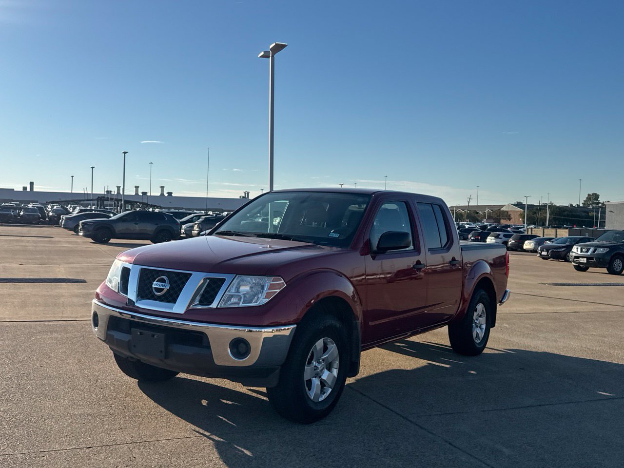 Used 2010 Nissan Frontier SE AWD/4WD image 11
