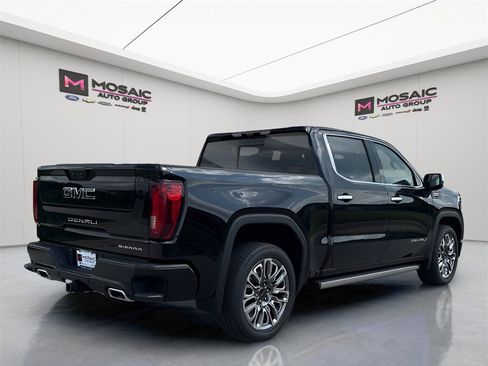 Used 2024 GMC Sierra 1500 Denali Ultimate image 7