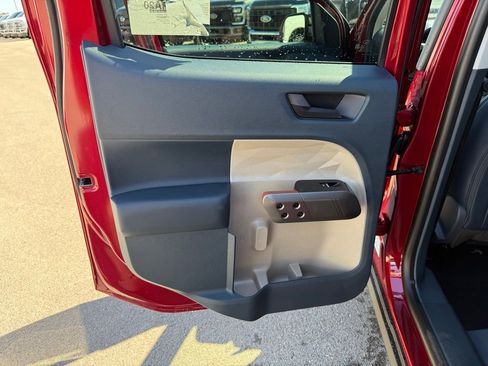 New 2025 Ford Maverick Lariat w/ 4K Tow Package image 12