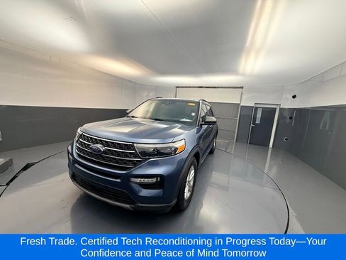 Used 2020 Ford Explorer XLT w/ Equipment Group 202A image 1