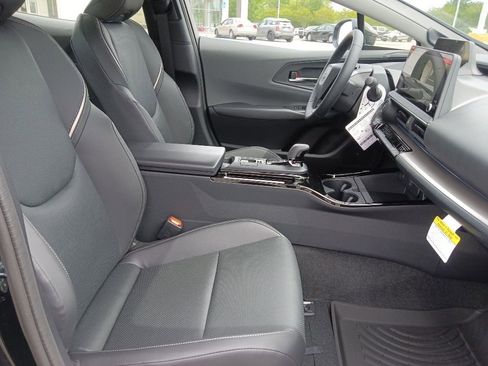 New 2026 Toyota Prius Limited FWD image 33