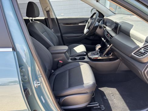 Used 2025 Kia Seltos EX w/ EX Sunroof Package AWD/4WD image 4