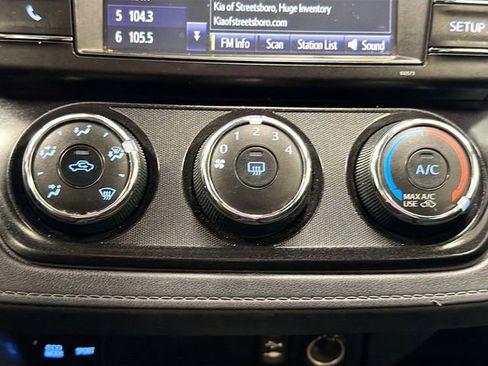 Used 2017 Toyota RAV4 LE w/ Carpet Mat Package image 15