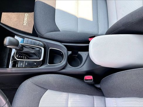 Used 2020 Hyundai Ioniq SEL FWD image 15