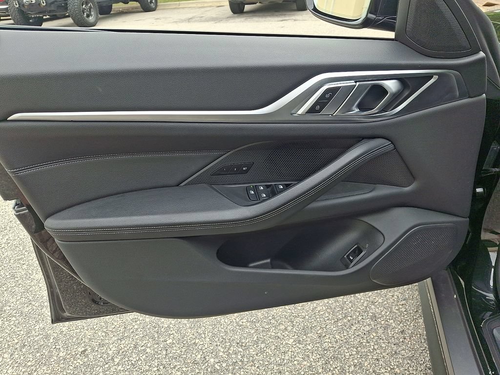 Used 2023 BMW i4 eDrive40 w/ Premium Package RWD image 12