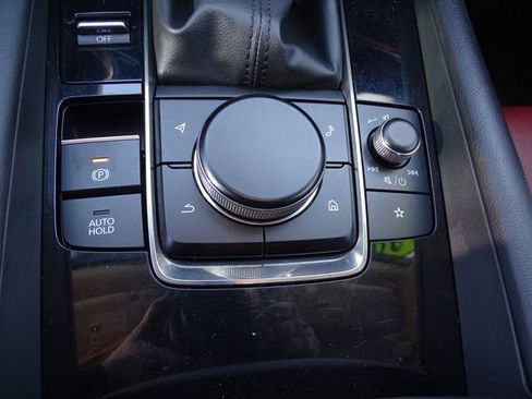 Used 2023 MAZDA MAZDA3 s FWD image 14