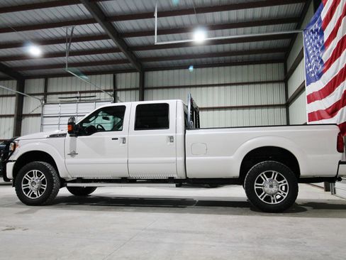 Used 2015 Ford F350 Platinum AWD/4WD image 6