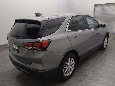 Used 2024 Chevrolet Equinox LT AWD/4WD image 9