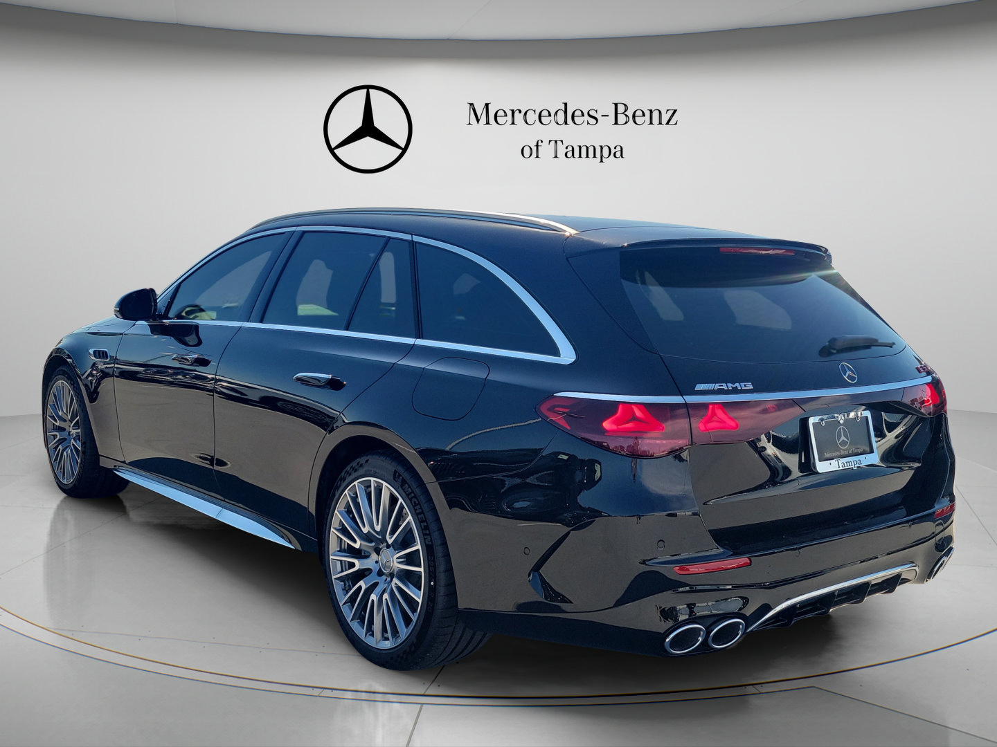 New 2027 Mercedes-Benz E 53 AMG e 4MATIC Wagon image 2