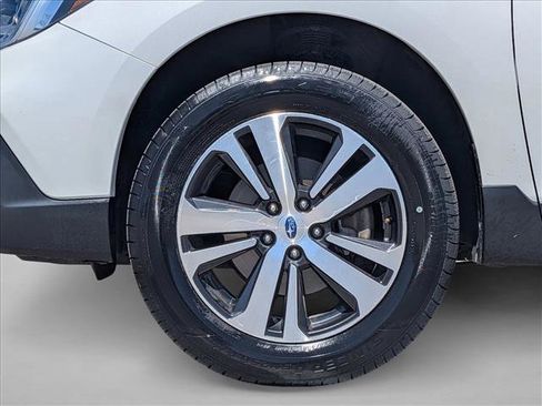 Used 2019 Subaru Outback 2.5i Limited image 24