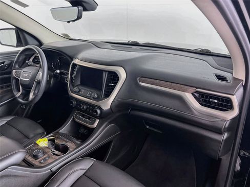 Used 2021 GMC Acadia Denali w/ Denali Ultimate Package AWD/4WD image 29
