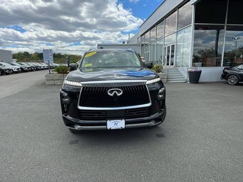 Used 2026 INFINITI QX80 Luxe AWD/4WD image 4