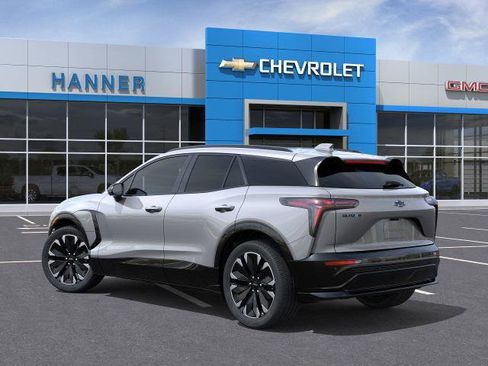 New 2026 Chevrolet Blazer EV RS image 3