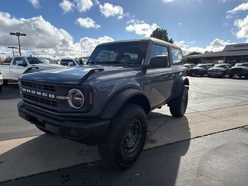 New 2025 Ford Bronco 2-Door w/ Sasquatch Package image 1