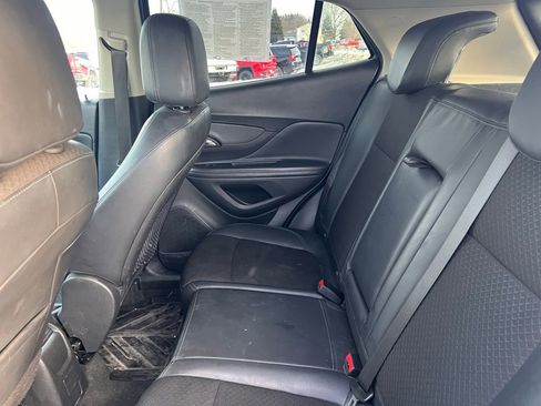 Used 2021 Buick Encore Preferred image 10