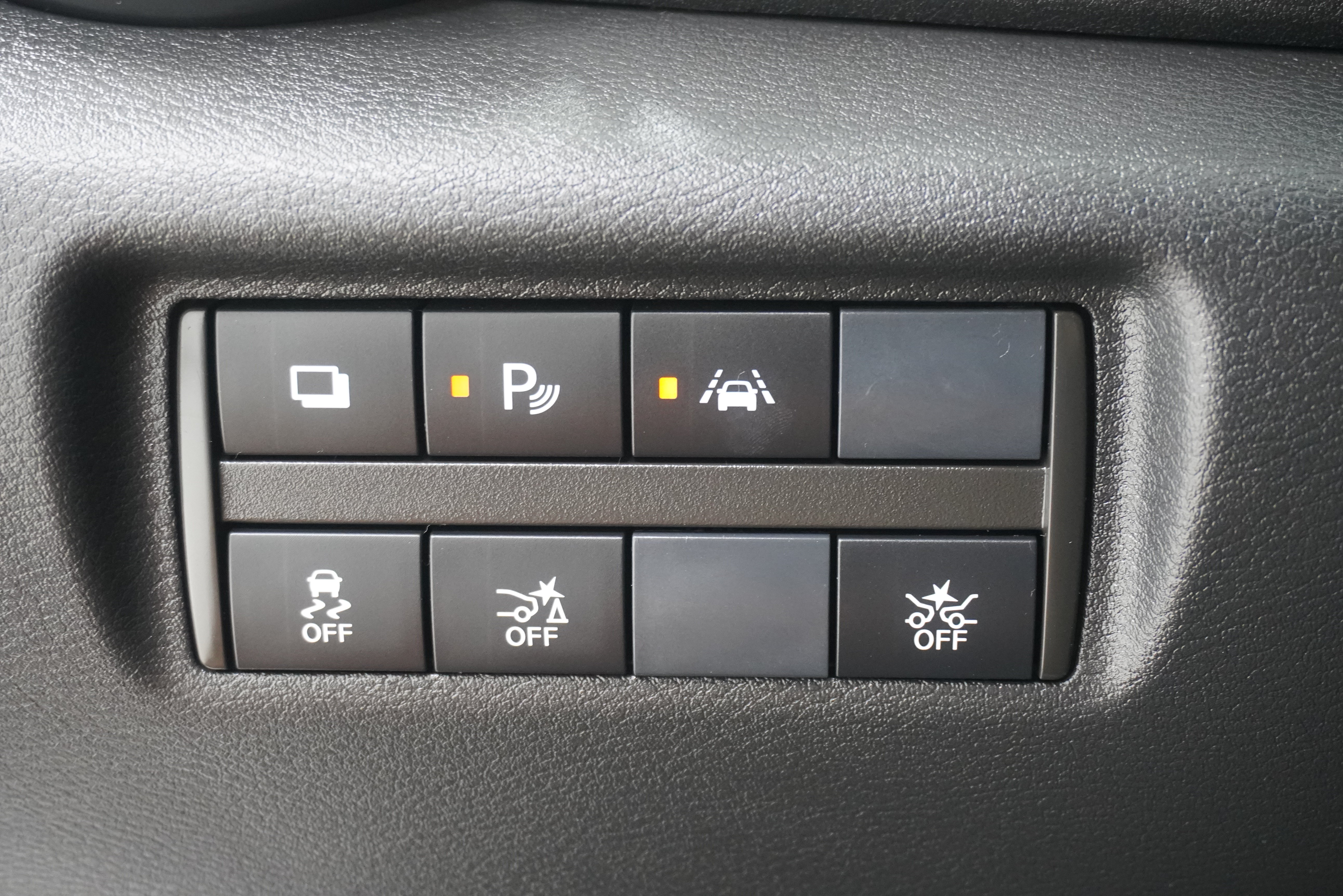 Used 2020 Nissan Versa S FWD image 20