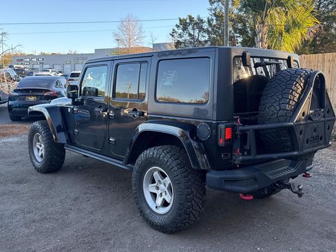 Used 2014 Jeep Wrangler Unlimited Rubicon image 7