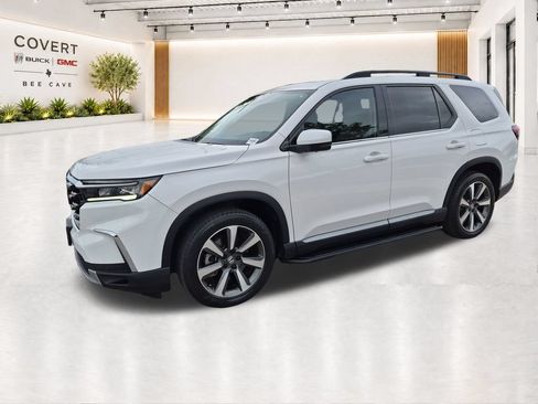 Used 2024 Honda Pilot Elite image 4