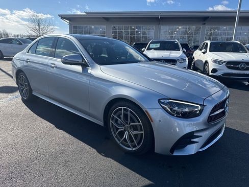 Certified 2021 Mercedes-Benz E 350 4MATIC Sedan image 4