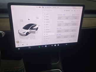 Used 2023 Tesla Model 3 Standard Range video 2