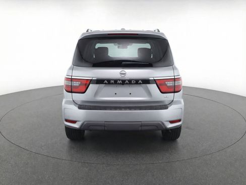 Used 2024 Nissan Armada SL image 7