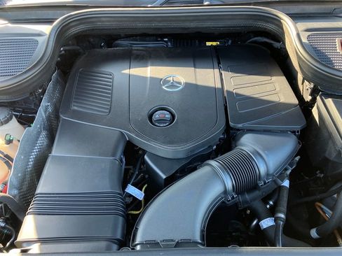 Used 2025 Mercedes-Benz GLE 350 4MATIC image 18