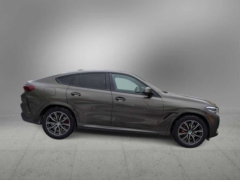 Used 2021 BMW X6 xDrive40i w/ M Sport Package image 9