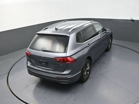 Used 2024 Volkswagen Tiguan SE AWD/4WD image 29