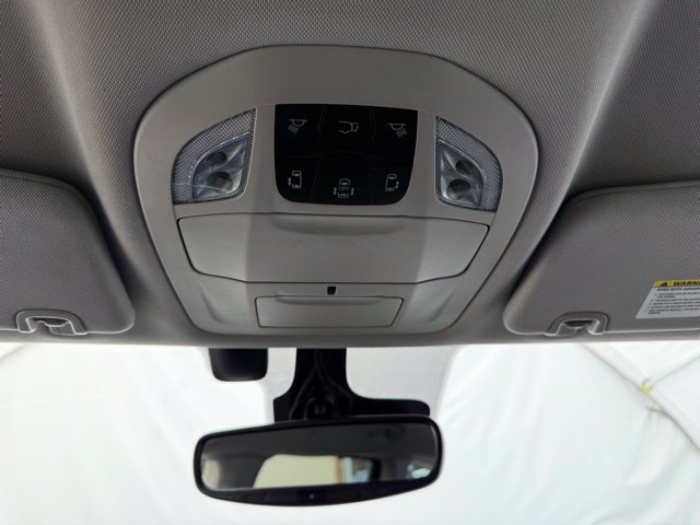 Used 2022 Chrysler Pacifica Touring-L FWD image 41