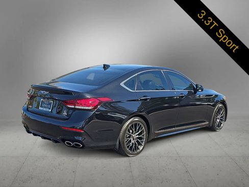 Used 2018 Genesis G80 3.3T Sport RWD image 8