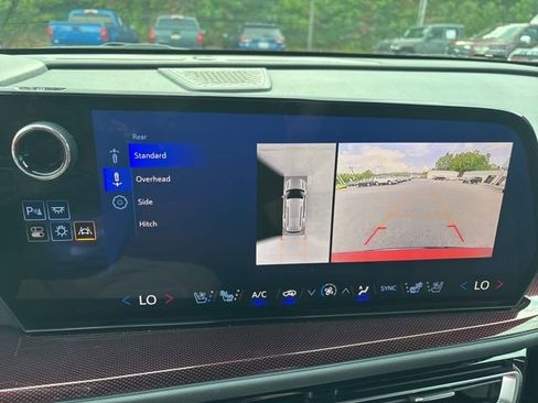 Used 2024 Chevrolet Traverse RS w/ LPO, Floor Liner Package image 36