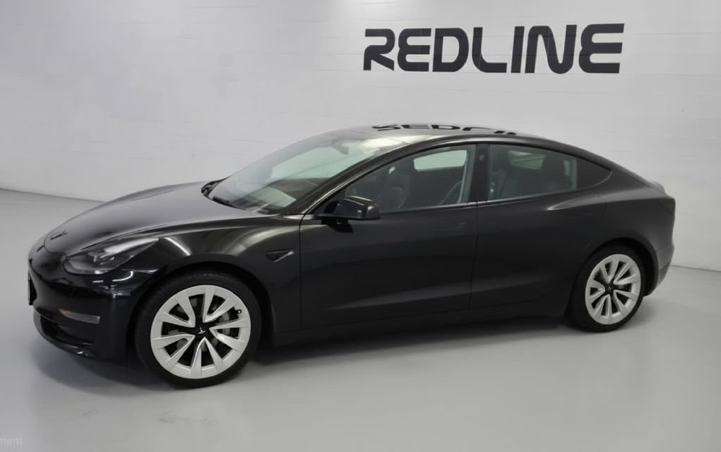 Used 2022 Tesla Model 3 Long Range AWD/4WD image 2
