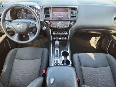 Used 2019 Nissan Pathfinder S AWD/4WD image 12