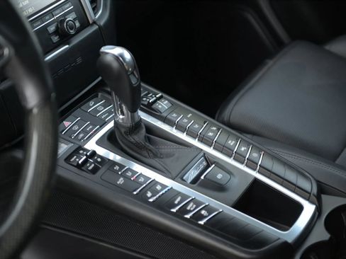 Used 2015 Porsche Macan S AWD/4WD image 53
