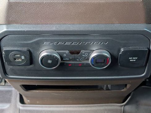 Used 2022 Ford Expedition King Ranch AWD/4WD image 32