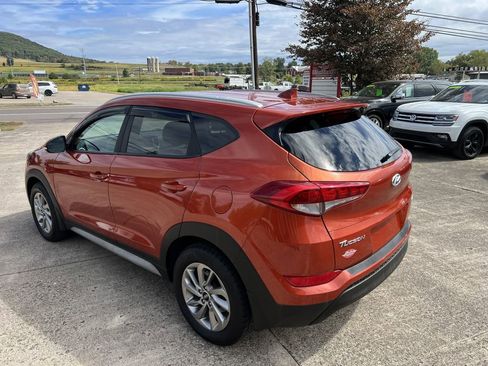 Used 2017 Hyundai Tucson SE Plus w/ Cargo Package image 19