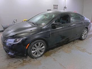 Used 2016 Chrysler 200 S image 1