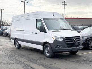 Used 2026 Mercedes-Benz Sprinter 2500 video 1