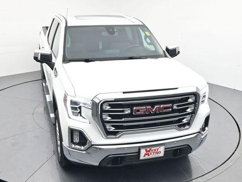Used 2022 GMC Sierra 1500 SLT w/ SLT Premium Plus Package image 4
