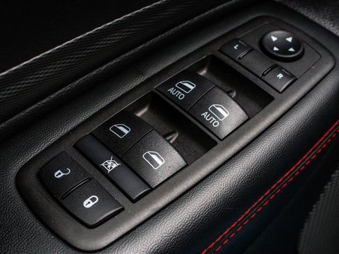 Used 2025 Dodge Durango GT AWD/4WD image 10