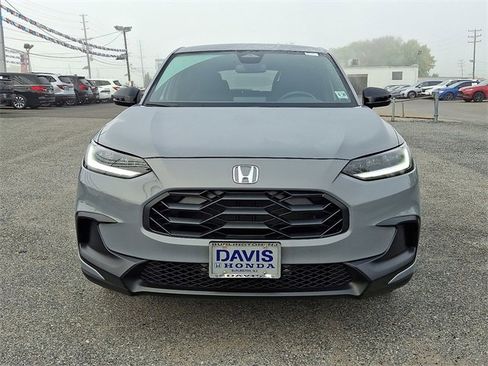 Certified 2026 Honda HR-V Sport image 2