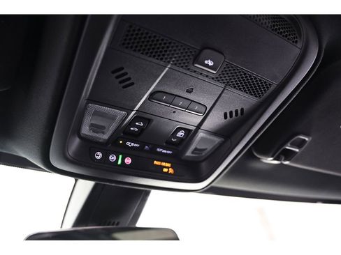 Certified 2025 Cadillac XT5 Premium Luxury image 55