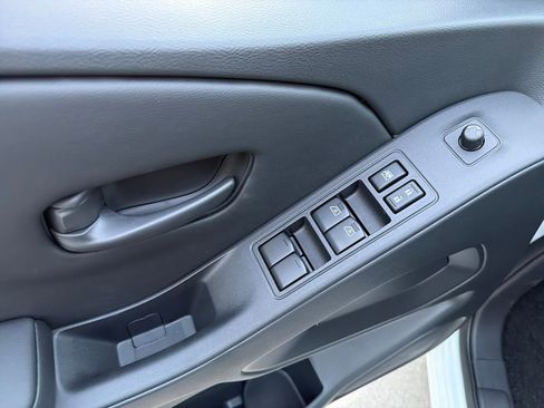 New 2026 Nissan Frontier SV w/ SV Convenience Package image 18