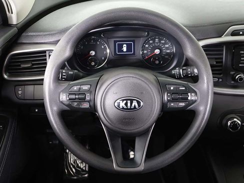 Used 2016 Kia Sorento AWD image 33